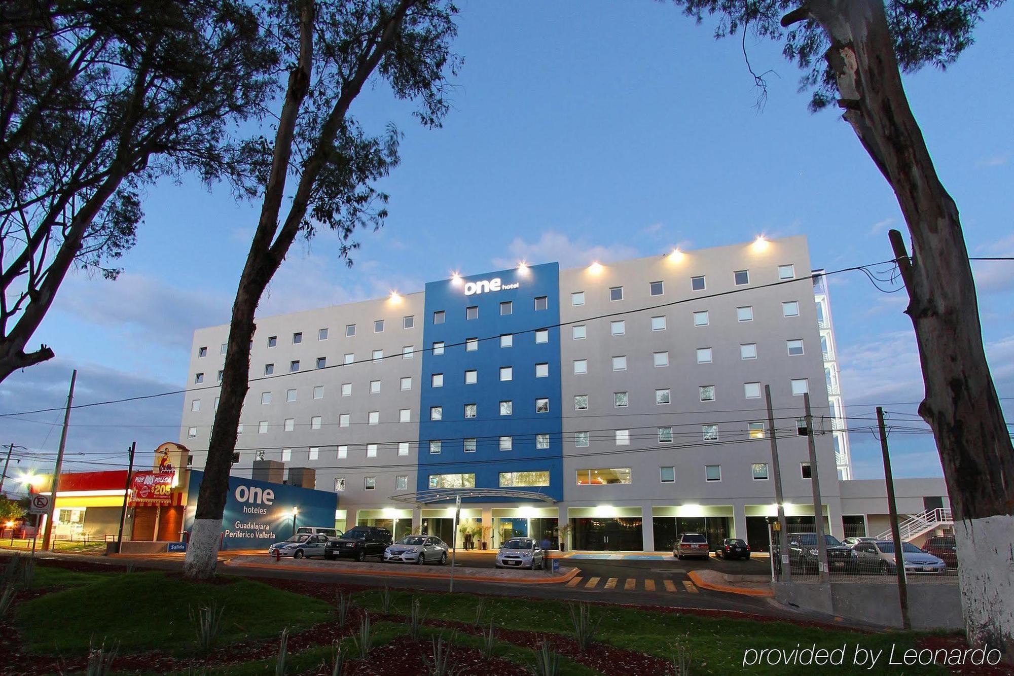 One Guadalajara Periferico Poniente Hotel Zapopan Eksteriør billede